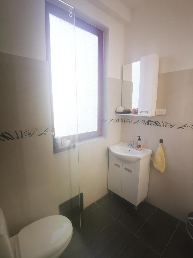 Apartmani La Grande Motte Vrdnik Esterno foto
